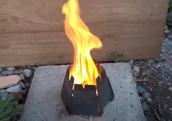 バーゴのヘキサゴンウッドストーブは焚き火を楽しむには不向き