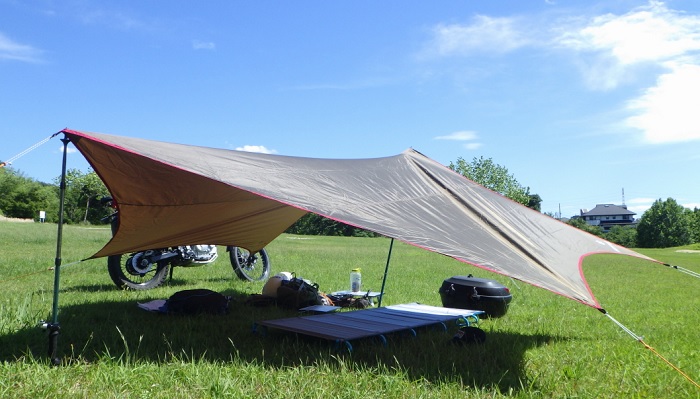 デイキャンプではタープの遮光性・日除け効果が重要